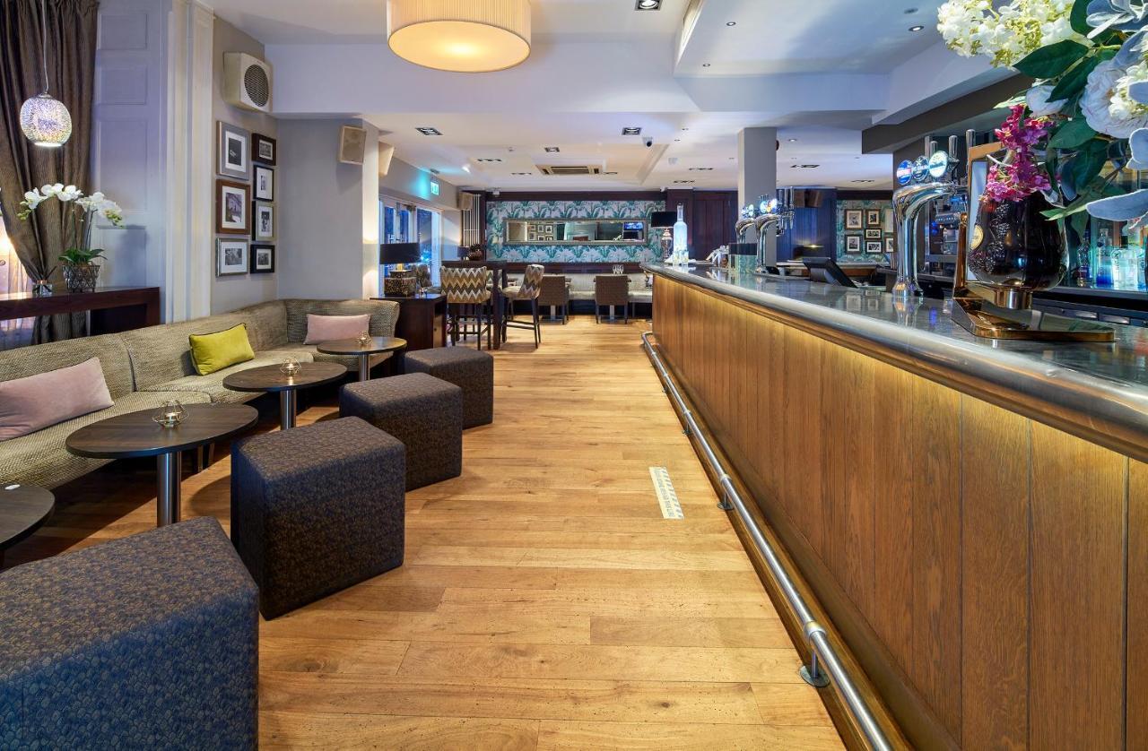 Mandolay Hotel Guildford Esterno foto