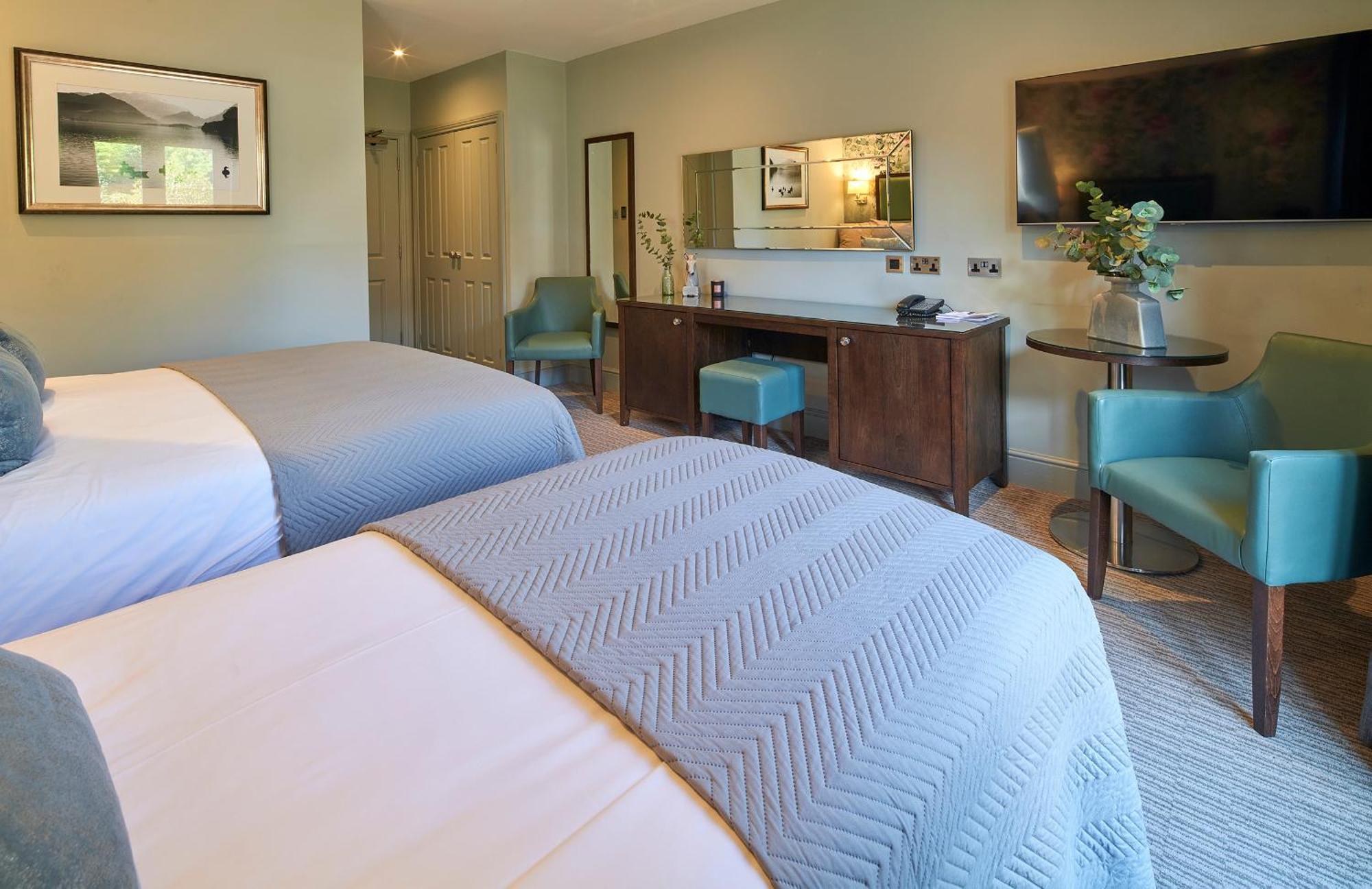 Mandolay Hotel Guildford Esterno foto
